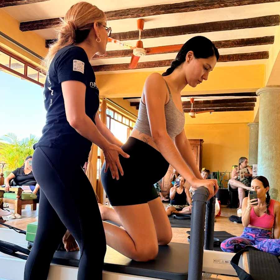 Curso de Pilates y embarazo en Puerto Vallarta México